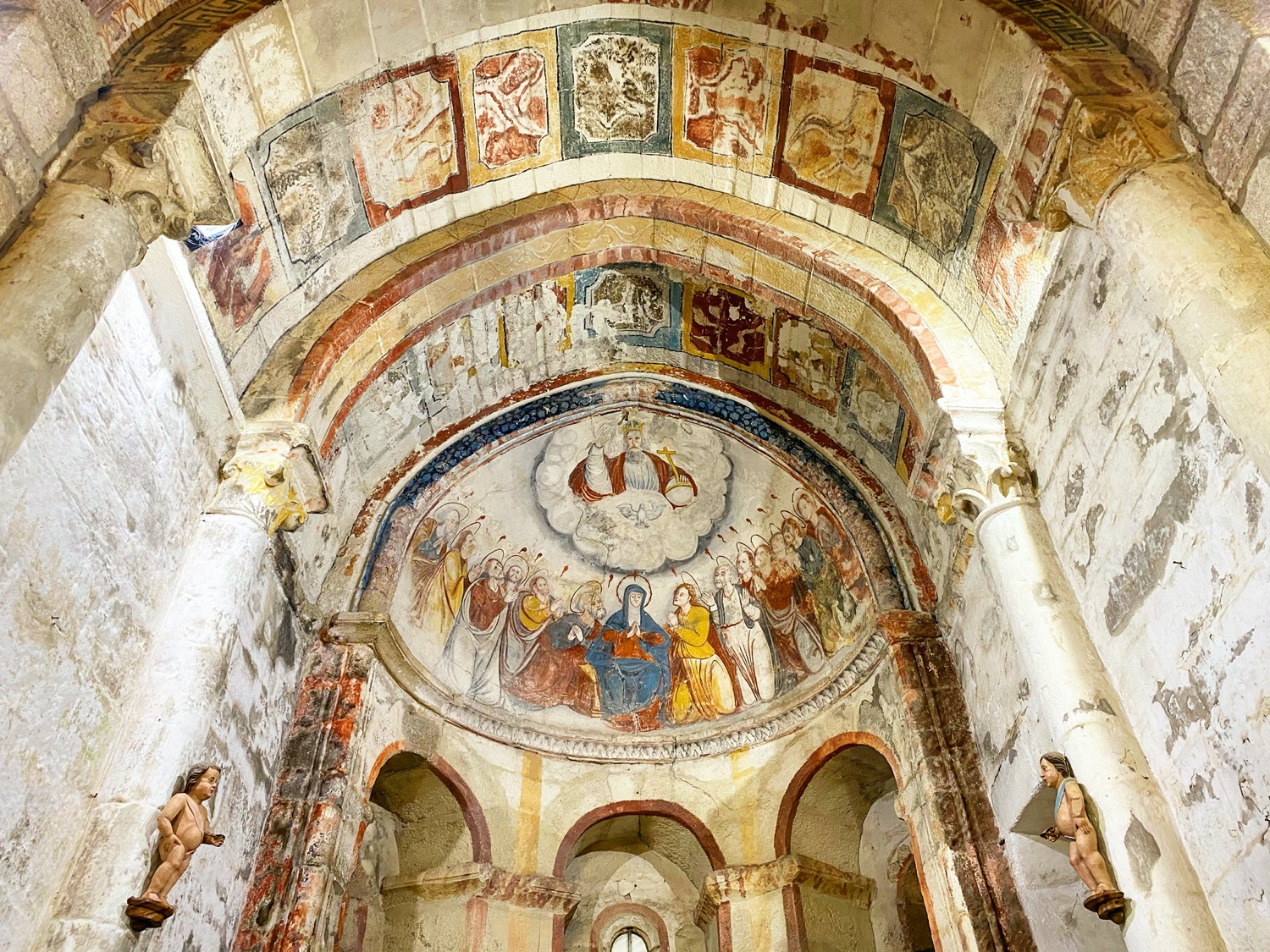 El Monasterio de Camanzo, Arte y Arquitectura Guíate Galicia